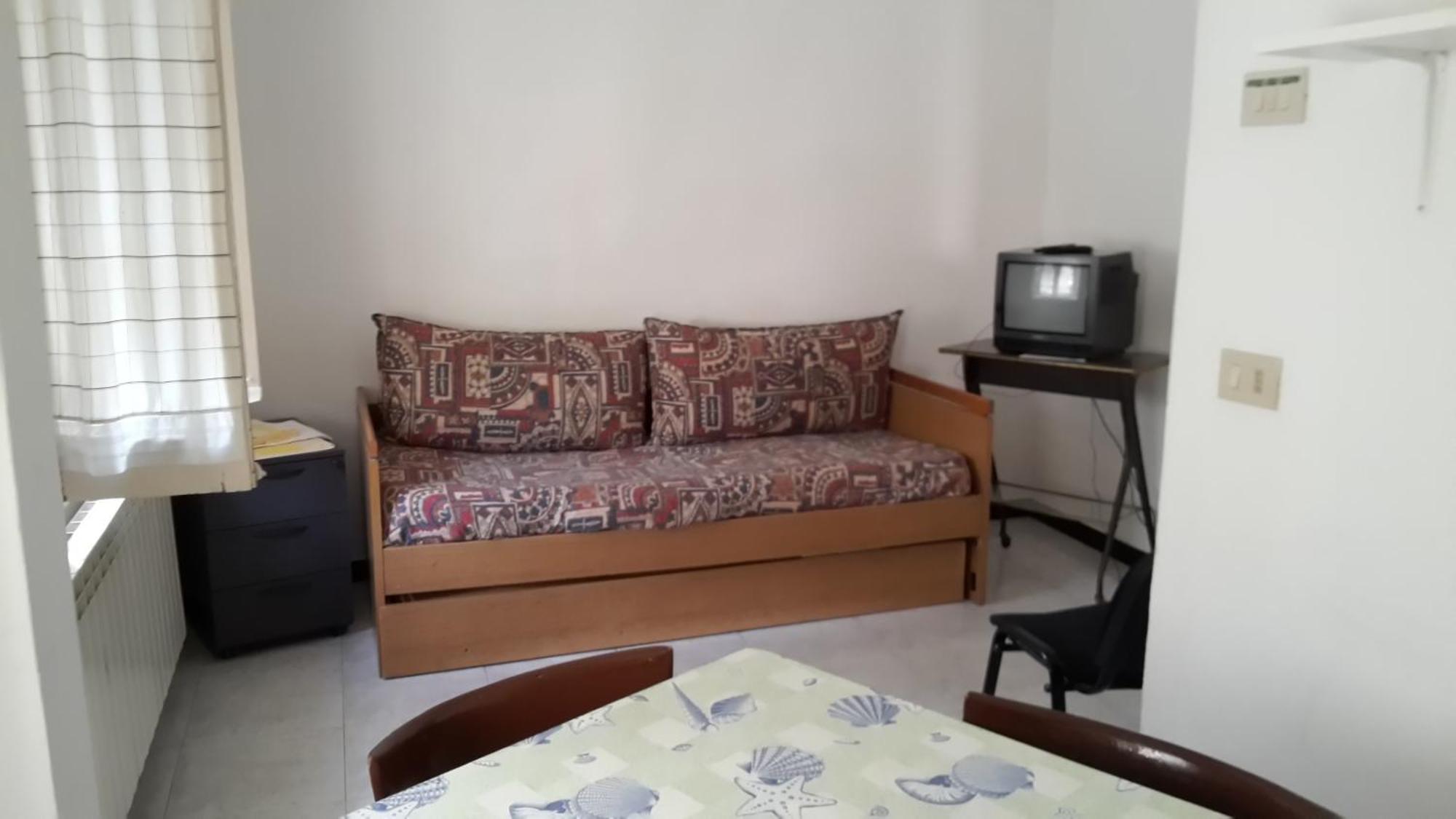 Residence Villa Carmen Fronte Mare A 50 Mt Pietra Ligure Eksteriør billede