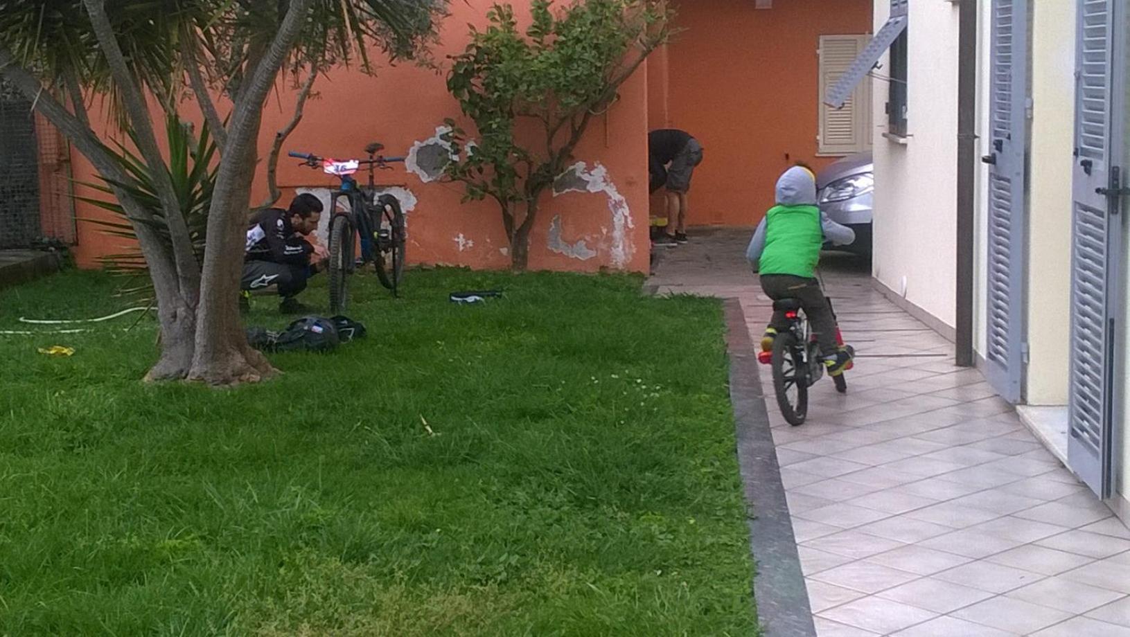 Residence Villa Carmen Fronte Mare A 50 Mt Pietra Ligure Eksteriør billede